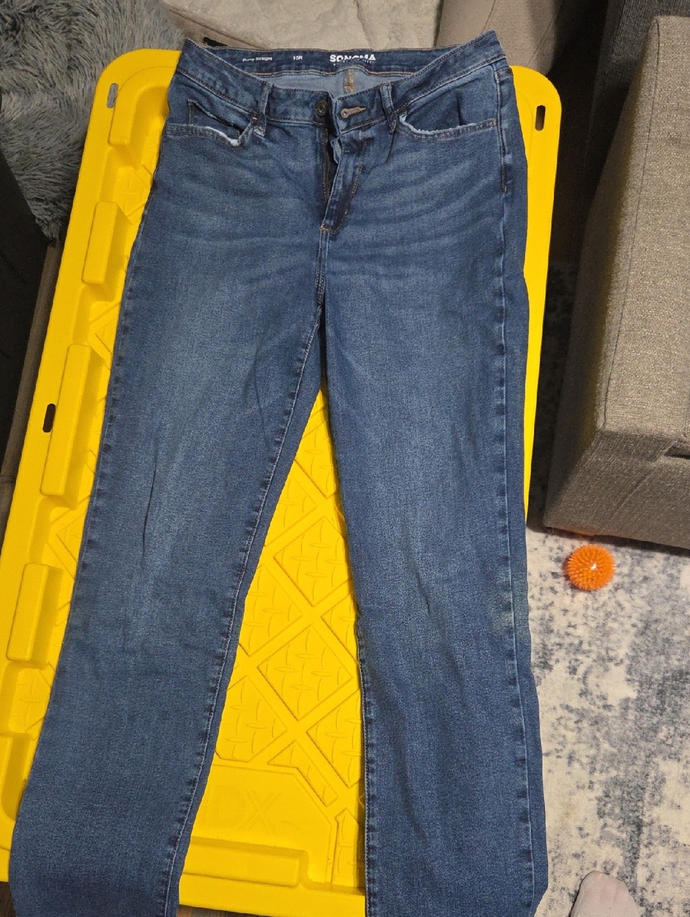 Sonoma Women's Blue Curvy Straight Jeans - Classic Denim